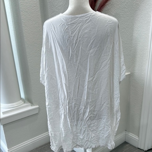 Women’s White V-Neck Poncho Cover Up One Size - Picture 7 of 7